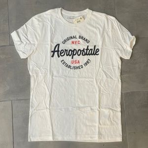 aéropostale circle logo graphic tee